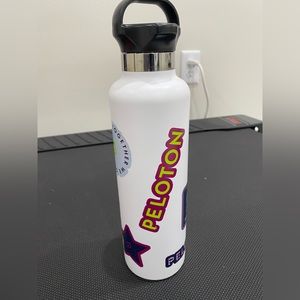 New Peloton insulated water bottle